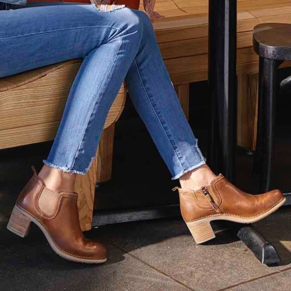 Dansko Harlene Booties eu40 EUC